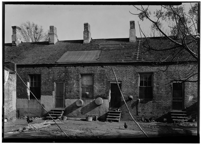 COURTYARD - Lawyers' Row, State & Wall Streets, Natchez, Adams County, MS. Lester Jones, Photographer, HABS. Feburary 21, 1940.