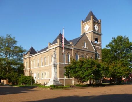 Tallahatchie County Courthouse, Sumner